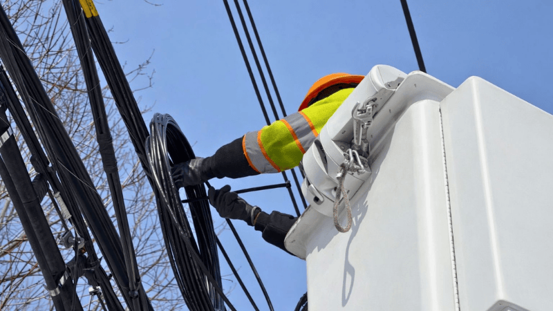 Analitikus áttekintés a száloptikai végberendezések globális piacáról és kulcsszereplőiről 2025-ben